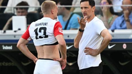 Fußball-Bundesliga: Toppmöller vor Showdown: "Maximaler Druck" bei Freiburg