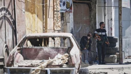 Violences en Syrie: «Il faut y voir aussi un affrontement entre Israël et la Turquie»