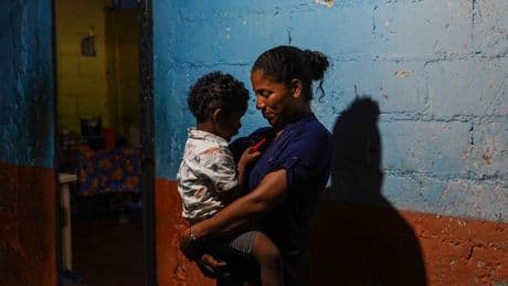 Trapped and Hungry in Mexico, Migrants Struggle to Return Home