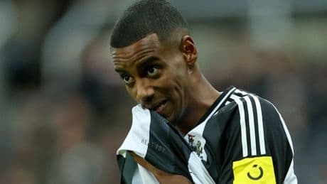 Alexander Isak to Liverpool: Newcastle striker's three options after transfer bombshell
