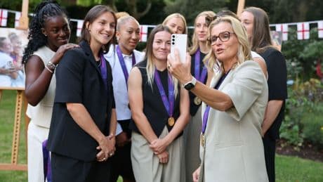 Lionesses celebrate Euros triumph at No 10 reception amid calls for manager to get damehood