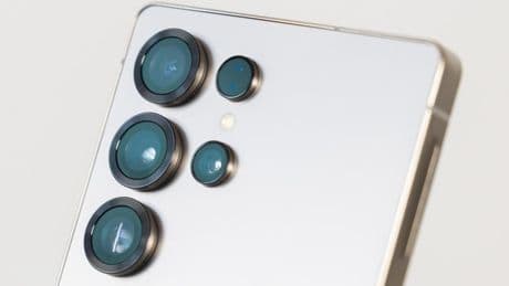 Samsung Drops Galaxy S25 Price In Major New Sale