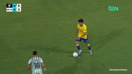 Enrique Clemente emula a Maradona y firma un golazo histórico con Las Palmas