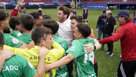 El Arenas de Ibai Gómez toca el cielo del ascenso