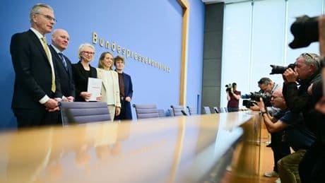 Öffentliche Debatten: Wo sind die Betriebswirte?