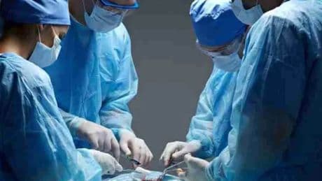 Vasectomia in Europa, cresce la scelta maschile per una contraccezione definitiva