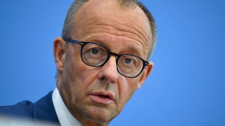 Merz bei Sommer-PK über Brosius-Gersdorf: Umgang "inakzeptabel"