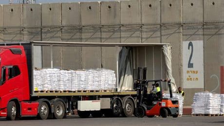 Krieg in Nahost: UN: 15 Transporter mit Hilfsgütern in Gaza geplündert