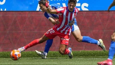 El Atlético vuelve a pasar mucho frío fuera de casa