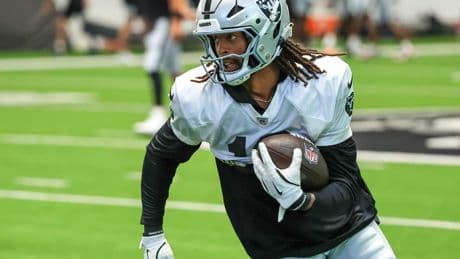 Finding hole-in-the-wall receivers can be effective fantasy football strategy