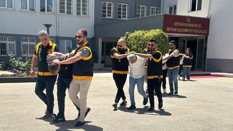Eski sevgili dehşeti: Kıskançlık krizine girip kafe kurşunlattı