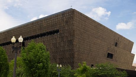 White House Announces Comprehensive Review of Smithsonian Exhibitions