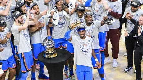 Los Thunder atropellan a los Timberwolves y jugarán unas Finales 13 años después