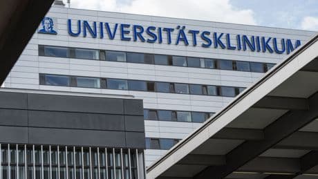 Frankfurter Uniklinik: Missbrauch in Uniklinik? - Krankenpfleger beteuert Unschuld