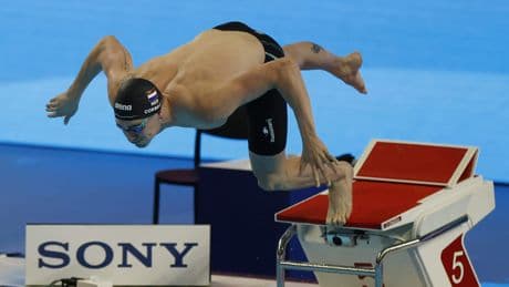 WK zwemmen: Caspar Corbeau en Koen de Groot naar halve finales op 50 meter schoolslag