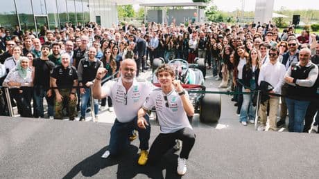Kimi Antonelli visita la Petronas ed è premiato dall'Uiga: ?A 300 all?ora non c?è paura. Solo felicità?