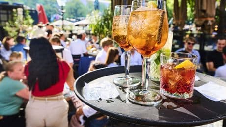Nederland wacht fraai nazomerweekend met vooral op zaterdag veel zon en hoge temperaturen op zondag