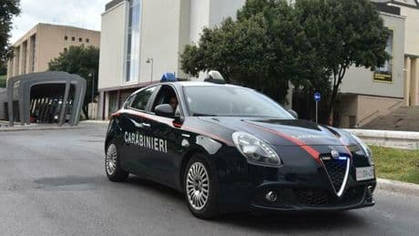 Firenze, donna trovata morta in un sentiero sterrato: è di nazionalità tedesca. Si indaga per omicidio