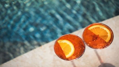 Finger weg von diesen 3 Alkohol-Sorten: Sie gelten als besonders ungesund