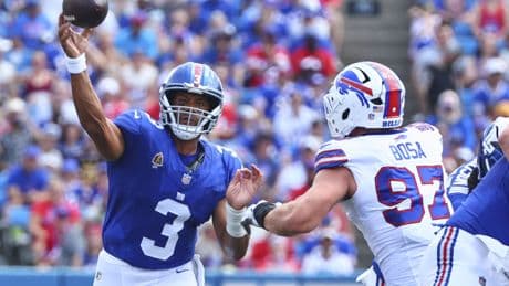 Russell Wilson delivers short but effective Giants preseason debut