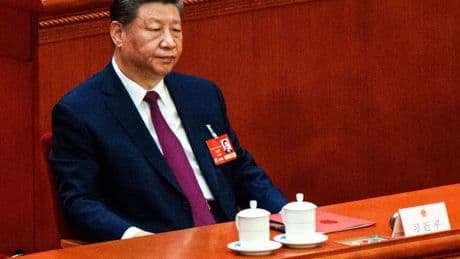 Guerre commerciale: la Chine réplique en portant à 125% ses surtaxes sur les produits américains