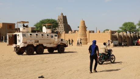 Militants attack Mali army camp in Timbuktu, sources say