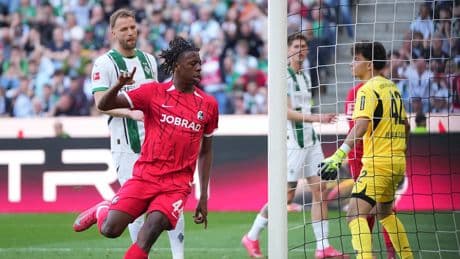 1. Tor von 19-jährigem Joker - Last-Minute-Tor lässt Freiburg in Gladbach jubeln