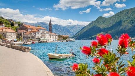Beautiful country hailed as 'better' than Greece, Spain and Portugal with less crowds