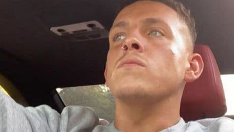 Note slipped under door of man's prison cell - 45 minutes later he was dead
