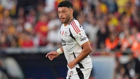 Serdal Adalı'dan Alex Oxlade Chemberlain'e rest