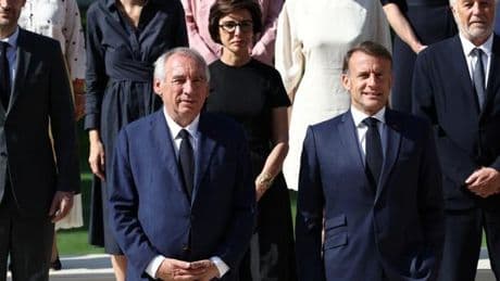 François Bayrou défend le respect de l’institution judiciaire après les attaques de Rachida Dati