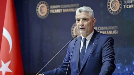 Bakan Bolat: Yılda 377 milyar dolar döviz kazanan bir ülke konumuna geldik