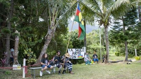 L’accord sur la Nouvelle-Calédonie “est-il davantage qu’un simple bout de papier” ?