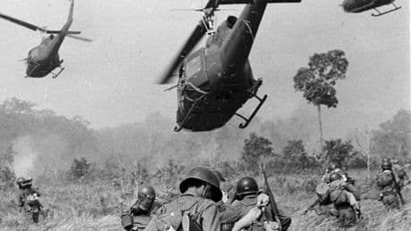 How Photography From the Vietnam War Changed America