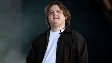 Lewis Capaldi shares heartbreaking statement on first comeback gig after two-year absence