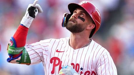 Baseball Commissioner Rob Manfred confronted by Bryce Harper during meeting, AP source says
