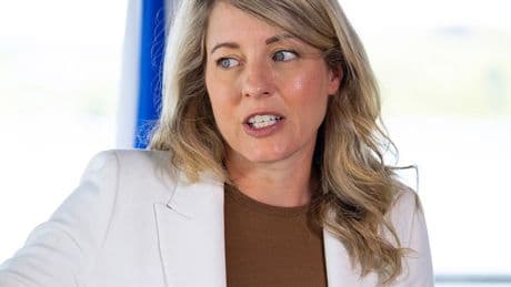 'Dangerous decision': Telecom CEO blasts Joly’s decision to uphold CRTC's wholesale internet rules