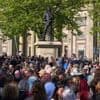 „Killed By Death“: Motörhead-Fans feiern Statue für Kultrocker Lemmy Kilmister