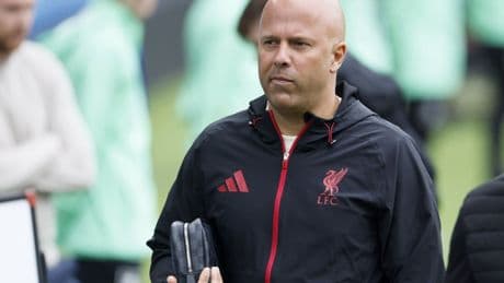 Arne Slot slams ‘pundits that favour other clubs’ in defence of Liverpool’s £450m summer spending spree