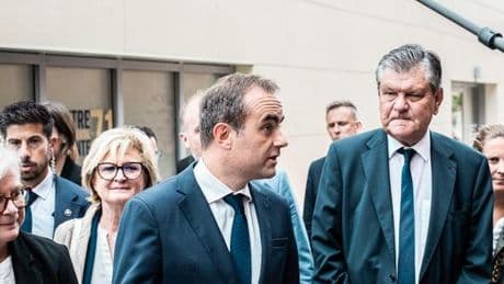 « L’indifférence avec laquelle ont été accueillis les engagements de Sébastien Lecornu montre l’ampleur du discrédit de la parole publique »