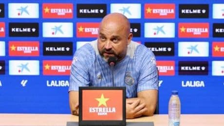 Manolo González avisa: "Esto va de méritos, quien no entrene fuerte no tiene cabida en esta plantilla"