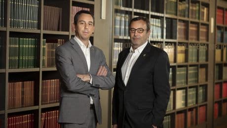 Los Grifols Roura fusionan sus 'family office' y se consolidan como primer accionista de la farmacéutica