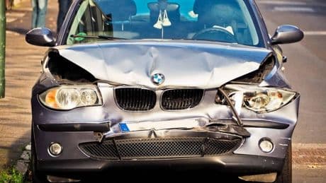 Incidente stradale, come ottenere il corretto risarcimento e nei tempi giusti