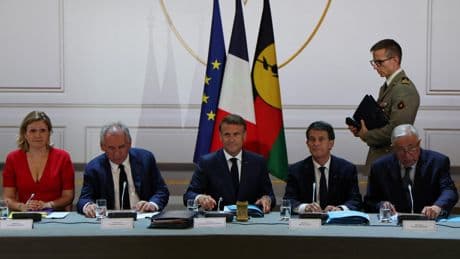 Nouvelle-Calédonie : Emmanuel Macron évoque l’option d’un «État associé»