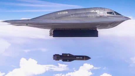 El bombardero B-2 Spirit y la bomba antibúnker GBU-57: las claves de EEUU para atacar las localizaciones nucleares de Irán
