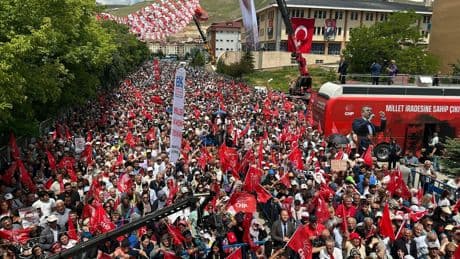 CHP, 14 yıl sonra Bayburt'ta mitingde: "Kamu emekçisinin cebinden çalıyorlar"