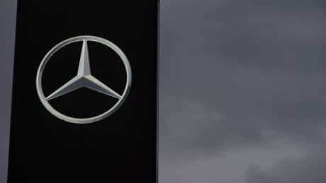 Unternehmen: Mercedes legt Zahlen für zweites Quartal vor