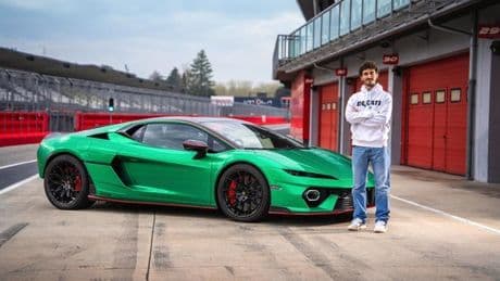 Pecco Bagnaia se pasa a los coches para conducir el Lamborghini Temerario