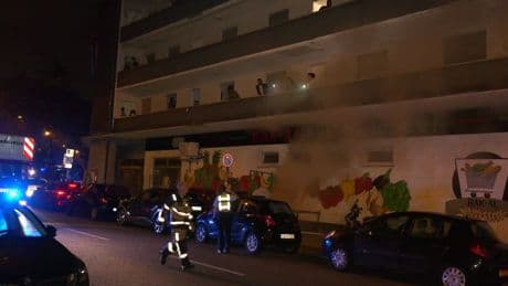 Essen: 40 Menschen bei Kellerbrand in Mehrfamilienhaus gerettet