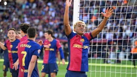 Barcelona close in on La Liga title after thrilling victory over Real Madrid